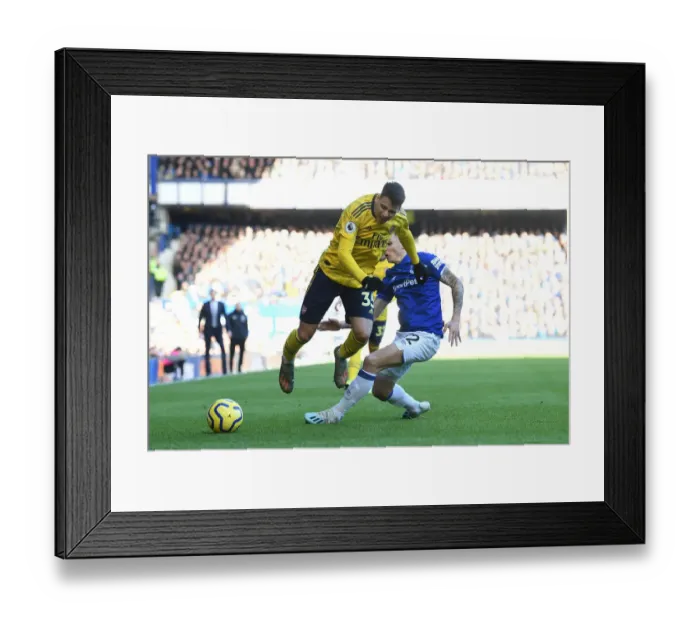 Framed Print : Gabriel Martinelli vs Lucas Digne: Battle at Goodison Park - Everton vs Arsenal, Premier League 2019-20 Framed Print : Gabriel Martinelli vs Lucas Digne: Battle at Goodison Park - Everton vs Arsenal, Premier League 2019-20