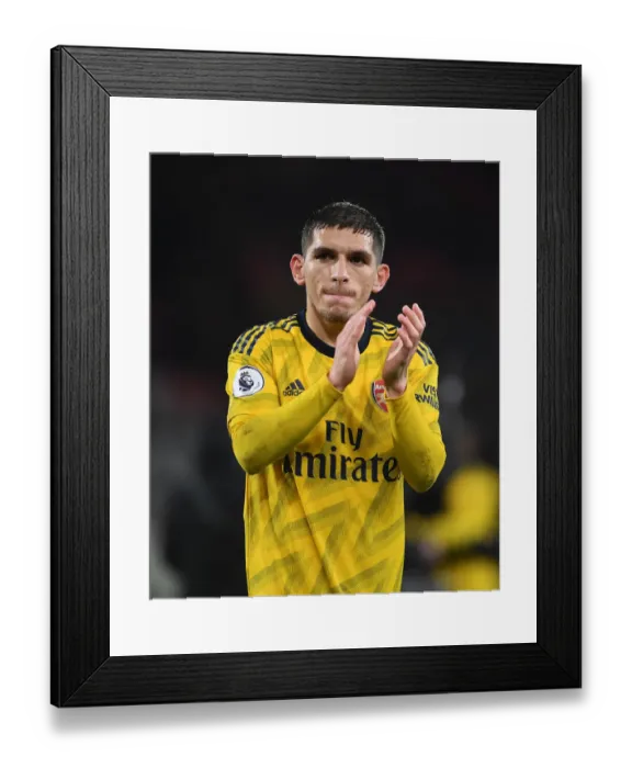 Framed Print : Lucas Torreira Applauding Arsenal Fans: AFC Bournemouth vs Arsenal FC, Premier League 2019-20