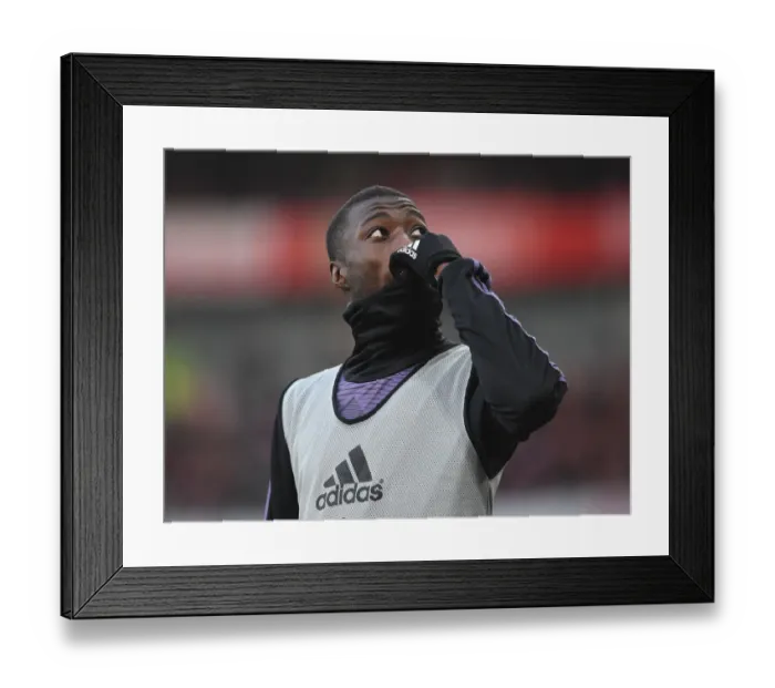 Framed Print : Pepe vs. Chelsea: Intense Head-to-Head Battle at the Emirates