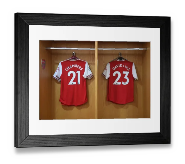 Framed Print : Arsenal vs Chelsea: Pre-Match Scene in the Arsenal Dressing Room (2019-20)