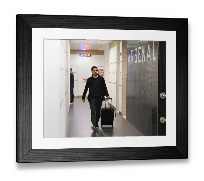 Framed Print : Mikel Arteta in Arsenal Changing Room Before Arsenal vs Chelsea (2019-20) Framed Print : Mikel Arteta in Arsenal Changing Room Before Arsenal vs Chelsea (2019-20)