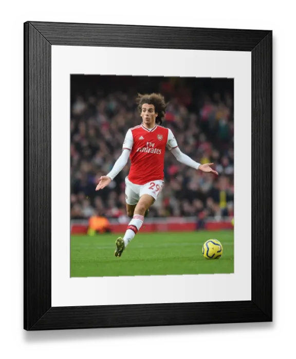 Framed Print : Arsenal vs. Chelsea: Matteo Guendouzi in Action at the Emirates Stadium (Premier League 2019-20) Framed Print : Arsenal vs. Chelsea: Matteo Guendouzi in Action at the Emirates Stadium (Premier League 2019-20)