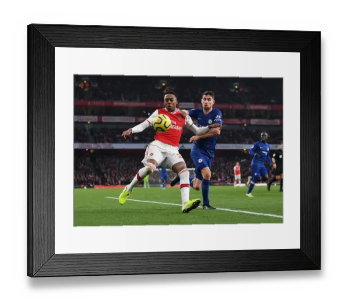 Framed Print : Arsenal vs. Chelsea: Intense Battle – Willock vs. Jorginho at the Emirates