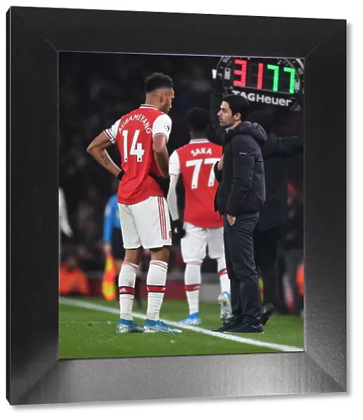 Arsenal: Arteta Consoles Aubameyang Amid Tension with Teams mates (2019-20) - Arsenal vs. Manchester United