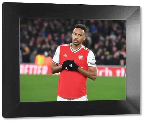 Arsenal's Aubameyang Gears Up for Arsenal vs Manchester United (2019-20)