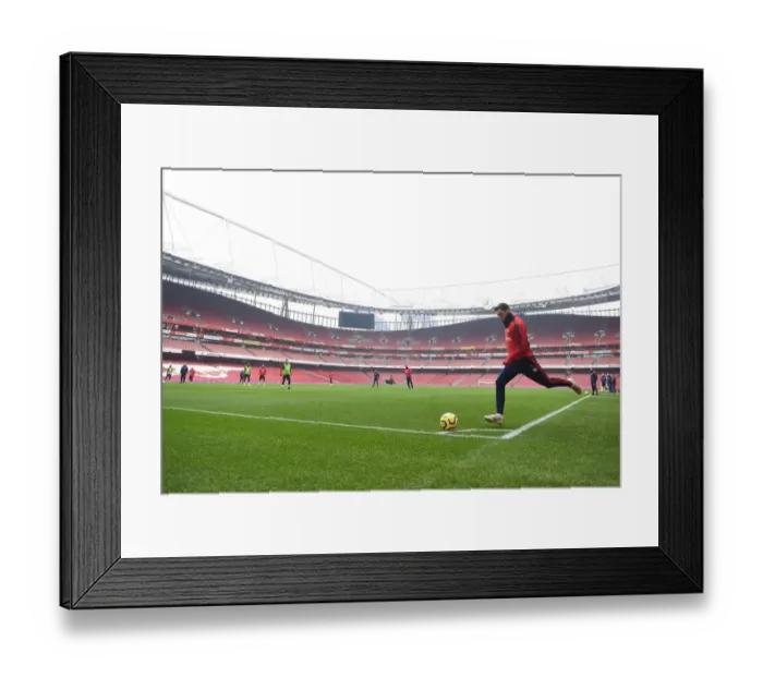 Framed Print : Mesut Ozil: Arsenal FC vs Manchester United, Premier League 2019-2020 Framed Print : Mesut Ozil: Arsenal FC vs Manchester United, Premier League 2019-2020