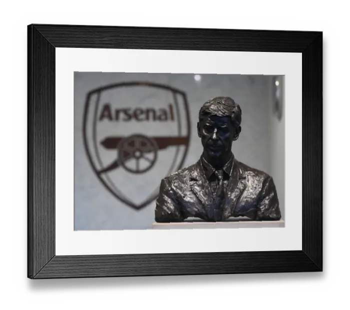 Framed Print : Arsenal's Arsene Wenger Tribute: Arsenal FC vs Leeds United, FA Cup Third Round Framed Print : Arsenal's Arsene Wenger Tribute: Arsenal FC vs Leeds United, FA Cup Third Round