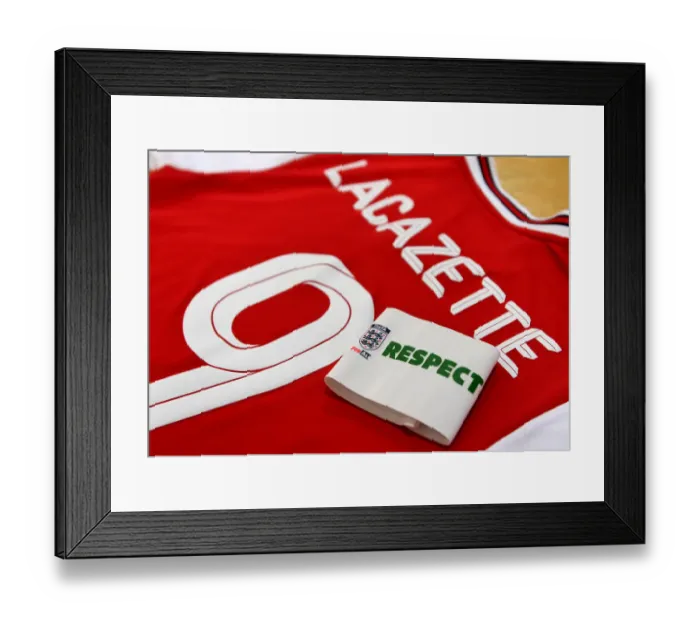 Framed Print : Arsenal's Alexis Lacazette Gears Up as Captain for FA Cup Clash Against Leeds United