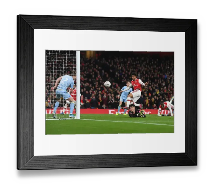 Framed Print : Reiss Nelson Scores the FA Cup-Winning Goal for Arsenal vs Leeds United