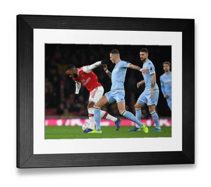 Framed Print : Arsenal vs Leeds United: FA Cup Third Round Clash at Emirates Stadium