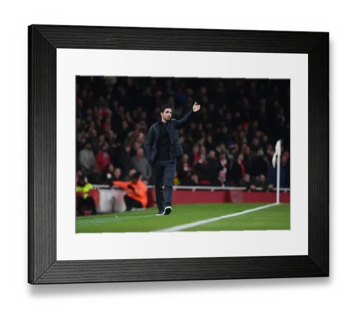 Framed Print : Arsenal vs Leeds United: FA Cup Third Round Clash at Emirates Stadium Framed Print : Arsenal vs Leeds United: FA Cup Third Round Clash at Emirates Stadium