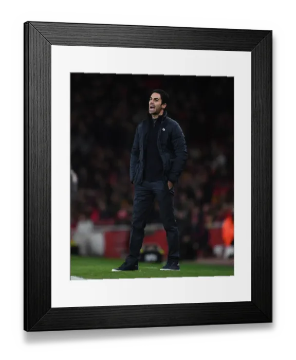 Framed Print : Arsenal vs Leeds United: FA Cup Third Round Clash at Emirates Stadium Framed Print : Arsenal vs Leeds United: FA Cup Third Round Clash at Emirates Stadium