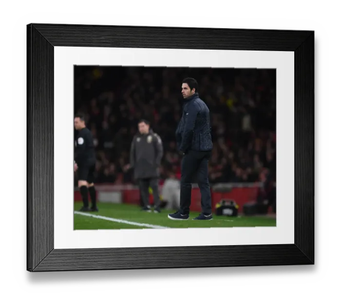 Framed Print : Arsenal vs Leeds United: FA Cup Third Round Clash at Emirates Stadium Framed Print : Arsenal vs Leeds United: FA Cup Third Round Clash at Emirates Stadium