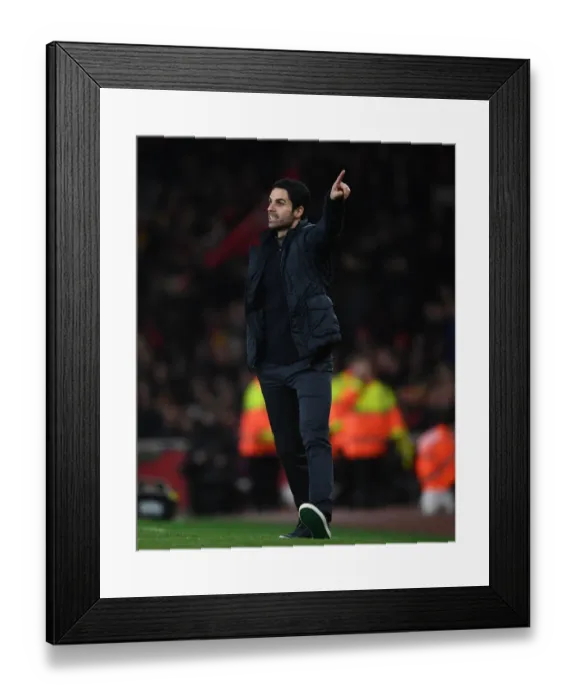 Framed Print : Arsenal vs Leeds United: FA Cup Third Round Showdown at Emirates Stadium Framed Print : Arsenal vs Leeds United: FA Cup Third Round Showdown at Emirates Stadium