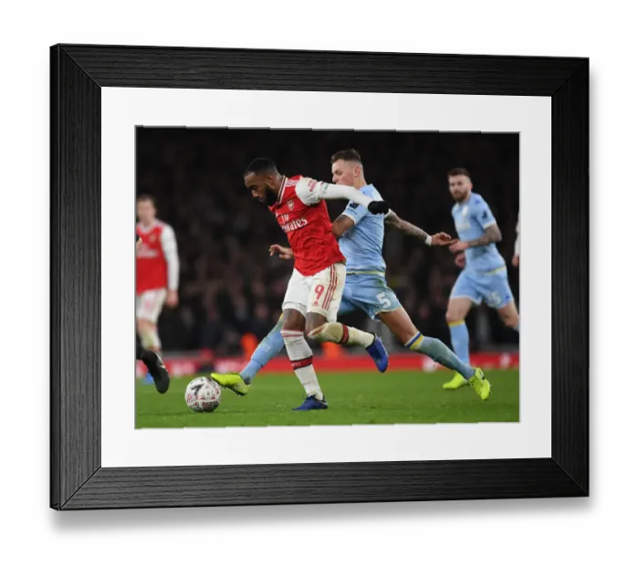 Framed Print : Arsenal vs Leeds United: FA Cup Third Round Clash at Emirates Stadium Framed Print : Arsenal vs Leeds United: FA Cup Third Round Clash at Emirates Stadium