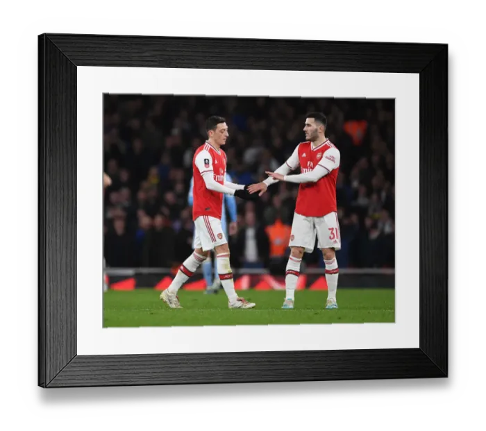 Framed Print : Arsenal vs Leeds United: FA Cup Third Round Battle at Emirates Stadium Framed Print : Arsenal vs Leeds United: FA Cup Third Round Battle at Emirates Stadium