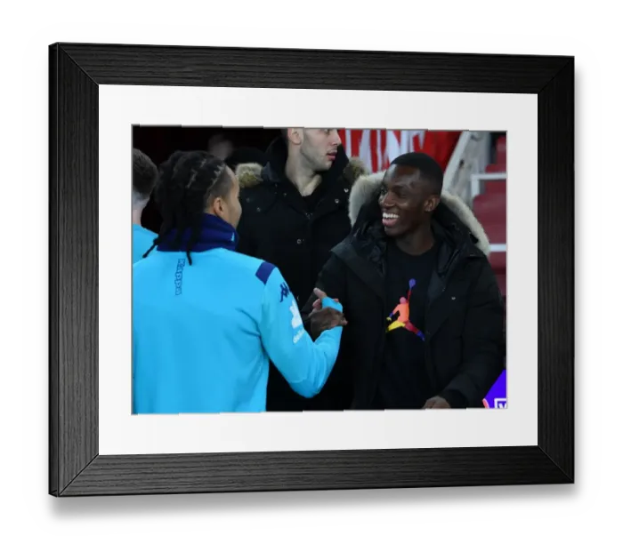 Framed Print : Arsenal's Eddie Nketiah Gears Up for FA Cup Clash Against Leeds United