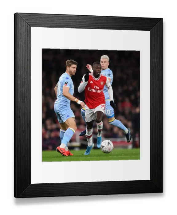 Framed Print : Nicolas Pepe (Arsenal) Gaetano Berardi and Ezgjan Alioski (Leeds) Framed Print : Nicolas Pepe (Arsenal) Gaetano Berardi and Ezgjan Alioski (Leeds)