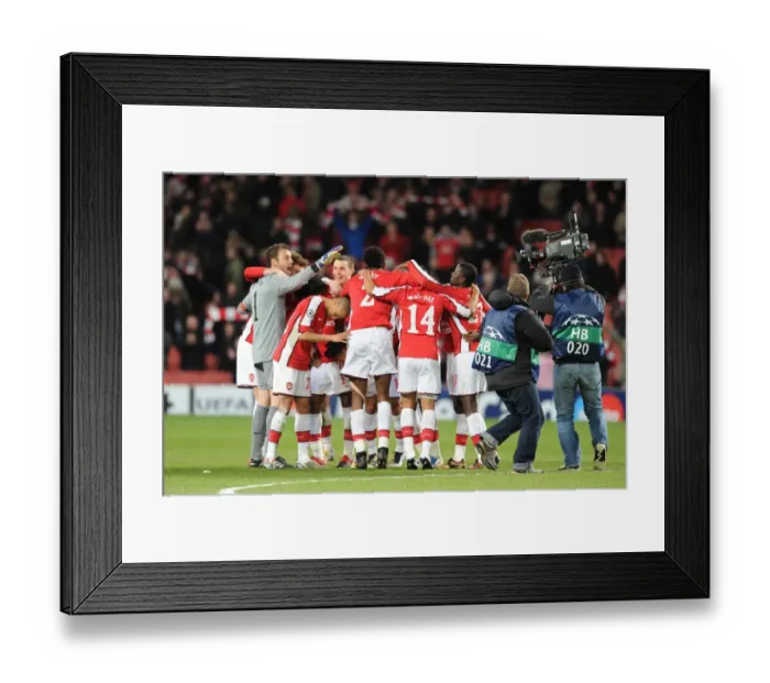 Framed Print : Arsenal's Glorious 5-0 Victory Over FC Porto in the UEFA Champions League (2010)