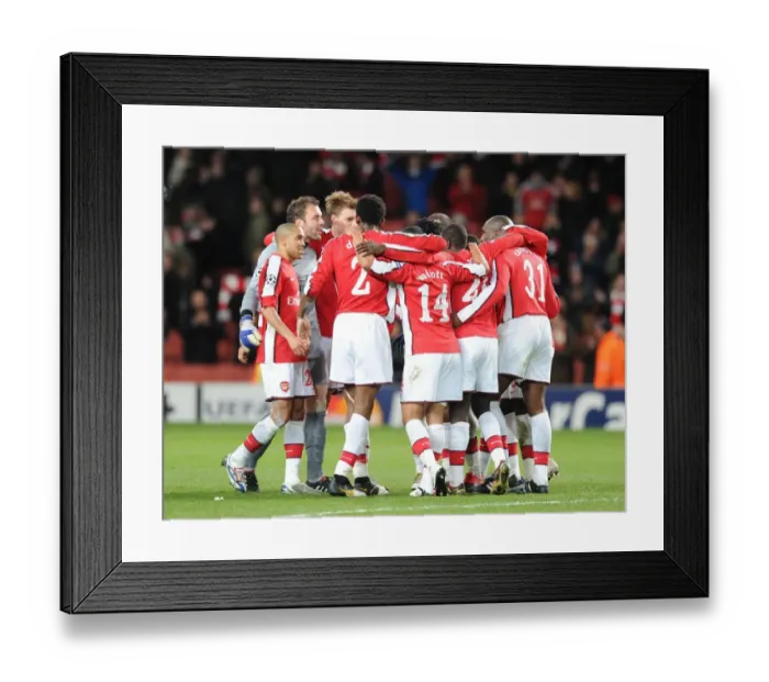 Framed Print : The Arsenal players celebrate after the match. Arsenal 5: 0 FC Porto, UEFA Champions League First Knockout Round, Second Leg, Emirates Stadium, Arsenal Football Club, London, 9 / 3 / 2010. Credit : Stuart MacFarlane / Framed Print : The Arsenal players celebrate after the match. Arsenal 5: 0 FC Porto, UEFA Champions League First Knockout Round, Second Leg, Emirates Stadium, Arsenal Football Club, London, 9 / 3 / 2010. Credit : Stuart MacFarlane /