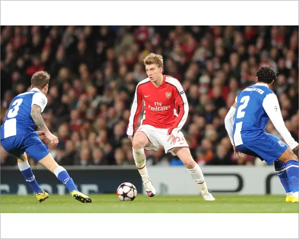 Nicklas Bendtner (Arsenal) Bruno Alves and Raul Meireles (Porto). Arsenal 5: 0 FC Porto