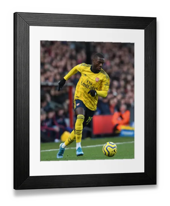 Framed Print : Pepe in Action: Crystal Palace vs Arsenal Premier League Clash (2019-20)