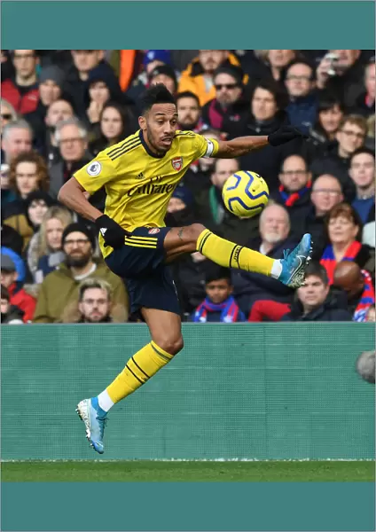 Aubameyang's Thrilling Goal Secures Arsenal Victory Over Crystal Palace
