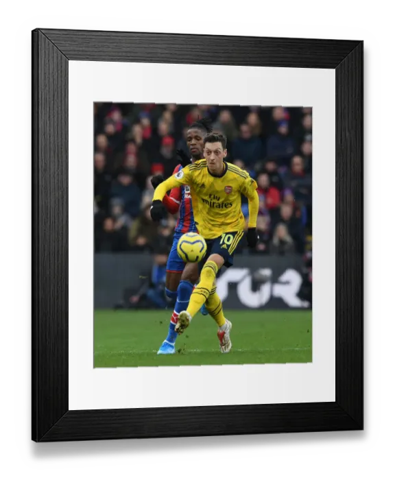 Framed Print : Mesut Ozil under Pressure: Crystal Palace vs. Arsenal FC, Premier League 2019-20