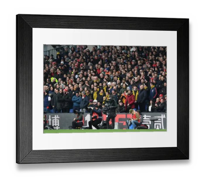 Framed Print : Junior Gunner Fans at Crystal Palace vs Arsenal FC, Premier League 2019-20 Framed Print : Junior Gunner Fans at Crystal Palace vs Arsenal FC, Premier League 2019-20