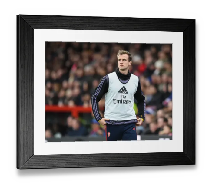 Framed Print : Arsenal's Rob Holding Warming Up Ahead of Crystal Palace Clash (Premier League 2019-20)