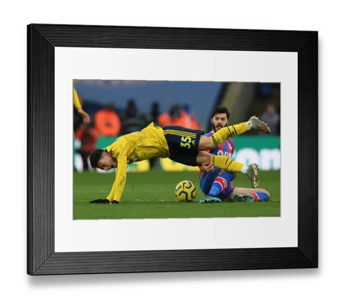 Framed Print : Martinelli Foul: Crystal Palace vs Arsenal, Premier League 2019-20 Framed Print : Martinelli Foul: Crystal Palace vs Arsenal, Premier League 2019-20