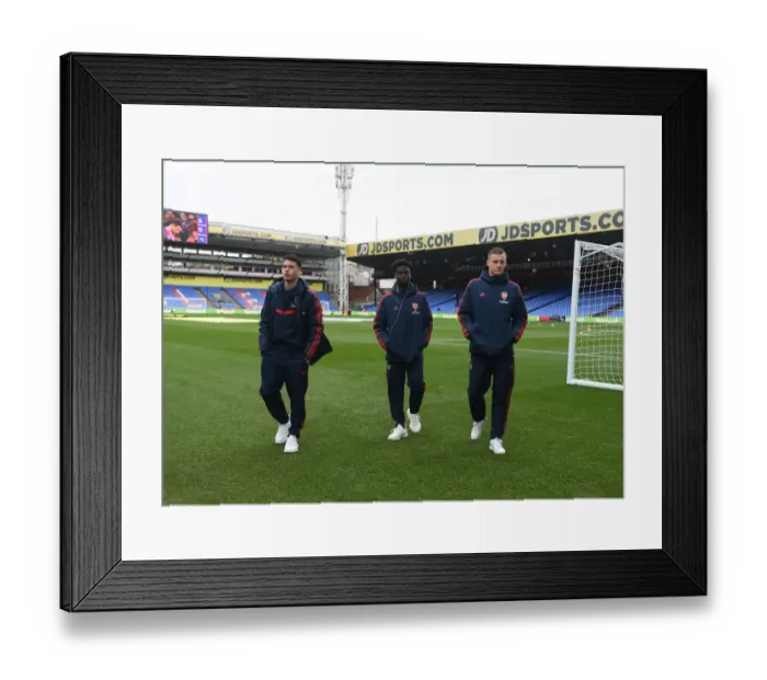 Framed Print : Arsenal Trio Ready: Martinelli, Saka, Leno Before Crystal Palace Clash (Premier League 2019-20) Framed Print : Arsenal Trio Ready: Martinelli, Saka, Leno Before Crystal Palace Clash (Premier League 2019-20)