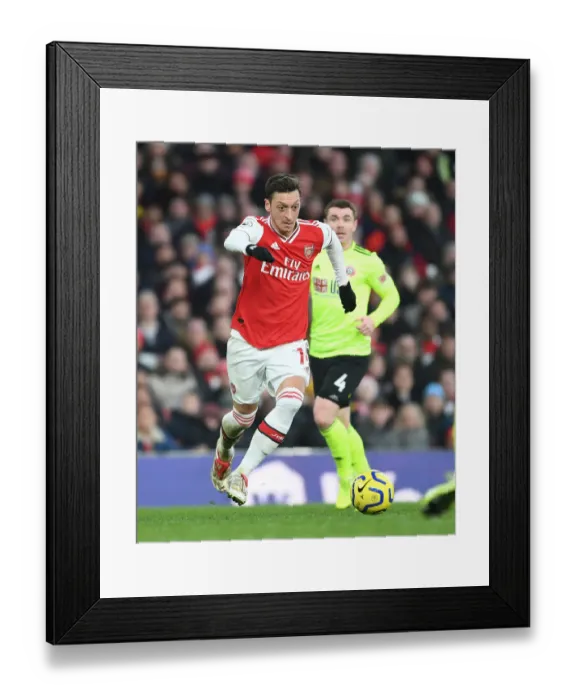 Framed Print : Mesut Ozil in Action: Arsenal vs Sheffield United, Premier League 2019-20 Framed Print : Mesut Ozil in Action: Arsenal vs Sheffield United, Premier League 2019-20