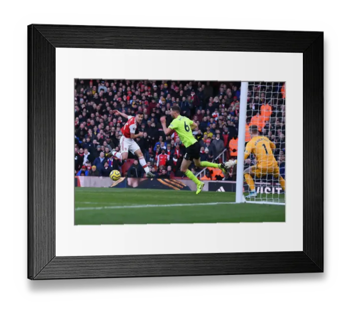 Framed Print : Martinelli Misses Crucial Chance: Arsenal vs. Sheffield United, Premier League Framed Print : Martinelli Misses Crucial Chance: Arsenal vs. Sheffield United, Premier League