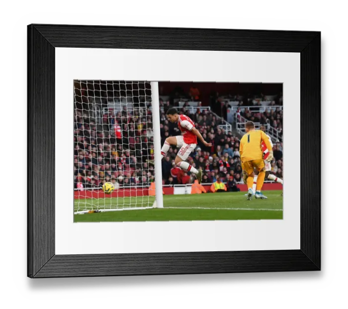 Framed Print : Martinelli Scores: Arsenal vs Sheffield United, Premier League 2019-20