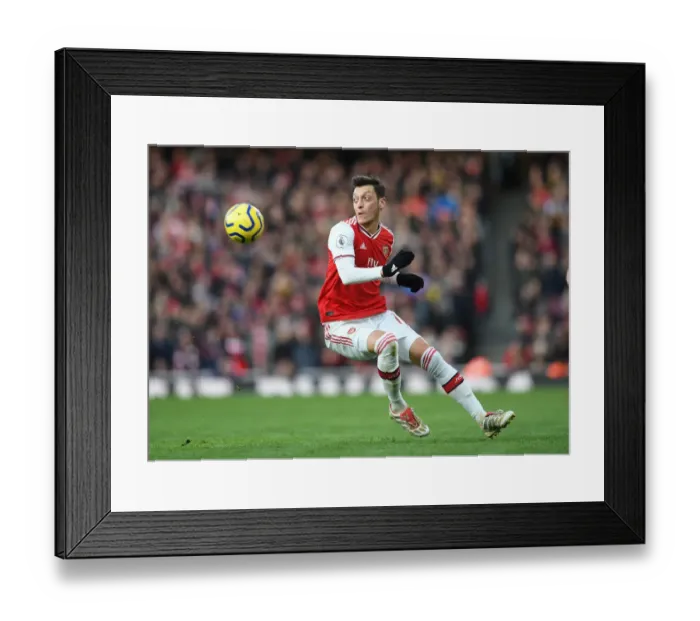 Framed Print : Mesut Ozil in Action: Arsenal vs Sheffield United, Premier League 2019-2020 Framed Print : Mesut Ozil in Action: Arsenal vs Sheffield United, Premier League 2019-2020