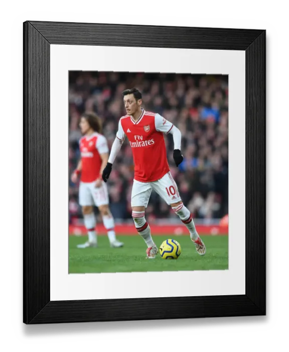 Framed Print : Mesut Ozil in Action: Arsenal vs Sheffield United, Premier League 2019-20 Framed Print : Mesut Ozil in Action: Arsenal vs Sheffield United, Premier League 2019-20