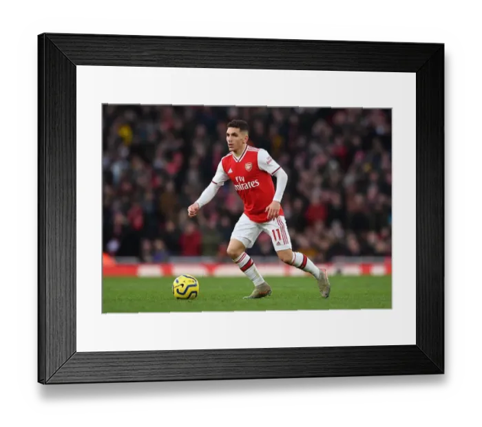 Framed Print : Arsenal's Torreira in Action Against Sheffield United (Premier League, January 2020)