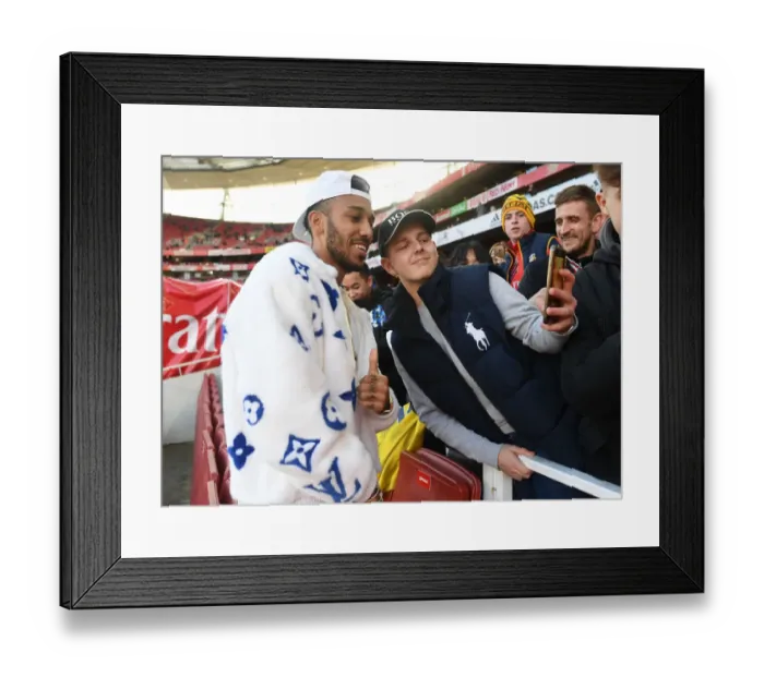 Framed Print : Arsenal's Aubameyang Greets Fans Before Arsenal vs Sheffield United (2019-20)