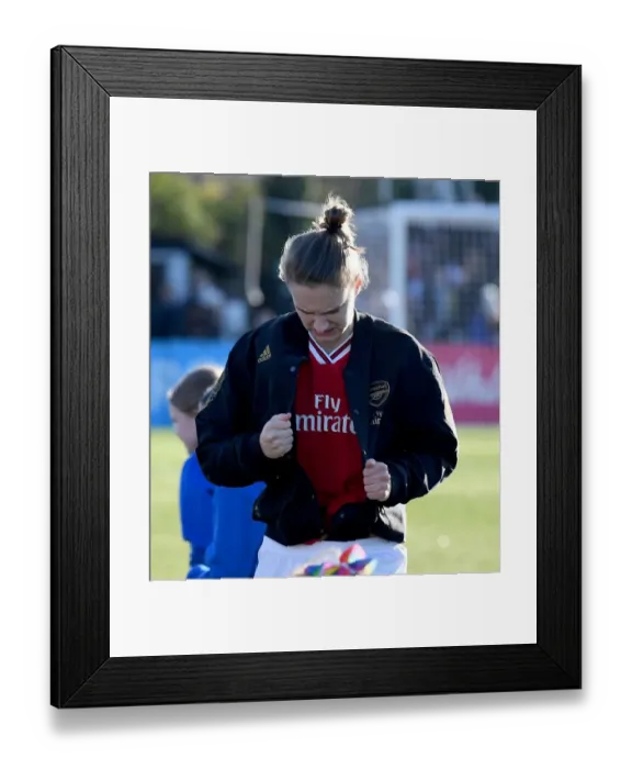 Framed Print : Arsenal's Vivianne Miedema Prepares for Arsenal Women vs Chelsea Women FA WSL Showdown