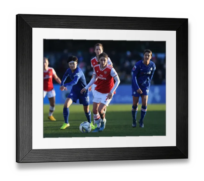 Framed Print : Arsenal vs. Chelsea: A Fierce FA Womens Super League Showdown (2019-20)