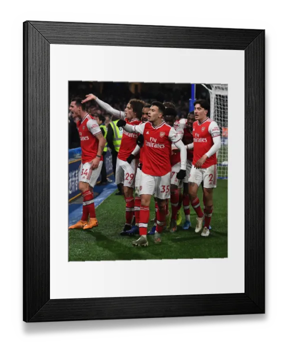 Framed Print : Martinelli's Stunner: Arsenal's Thrilling Opener Against Chelsea (2019-20)