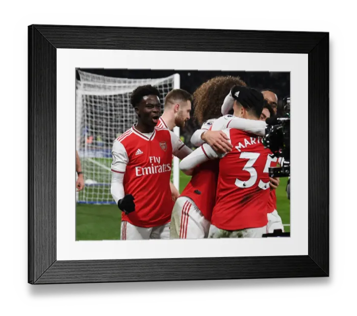 Framed Print : Clash of the London Giants: Chelsea vs Arsenal, Premier League Rivalry at Stamford Bridge (January 2020)