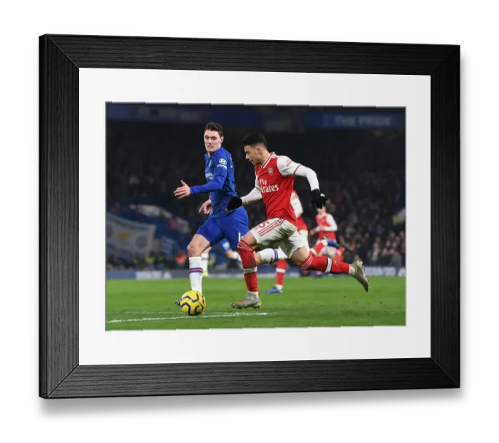 Framed Print : London Rivalry: Chelsea vs. Arsenal - Premier League Showdown at Stamford Bridge (January 2020)