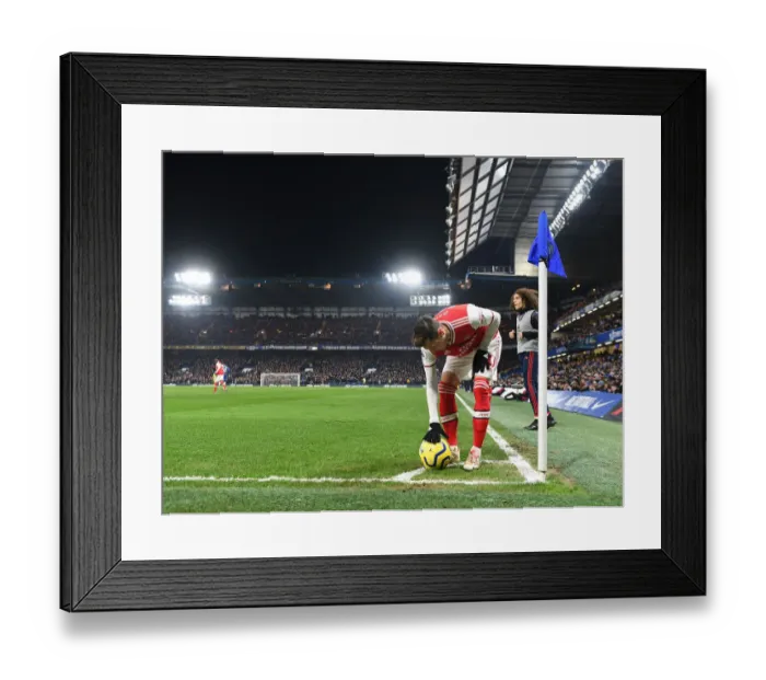 Framed Print : Chelsea vs Arsenal: Intense Rivalry in the Premier League - January 2020 Showdown at Stamford Bridge