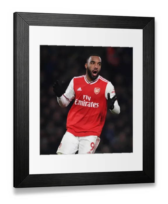 Framed Print : Chelsea vs Arsenal: Intense Rivalry in the Premier League - January 2020 (Stamford Bridge)