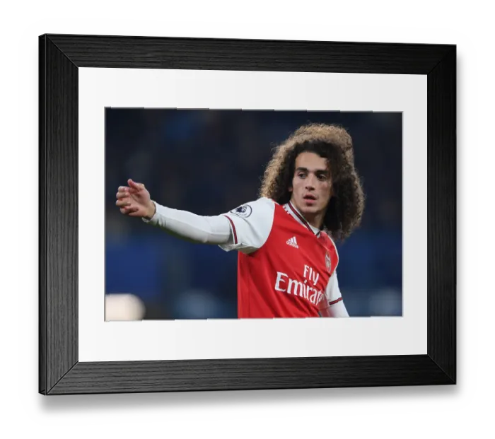 Framed Print : Guendouzi in Action: Chelsea vs. Arsenal - Premier League Showdown (2019-20) Framed Print : Guendouzi in Action: Chelsea vs. Arsenal - Premier League Showdown (2019-20)