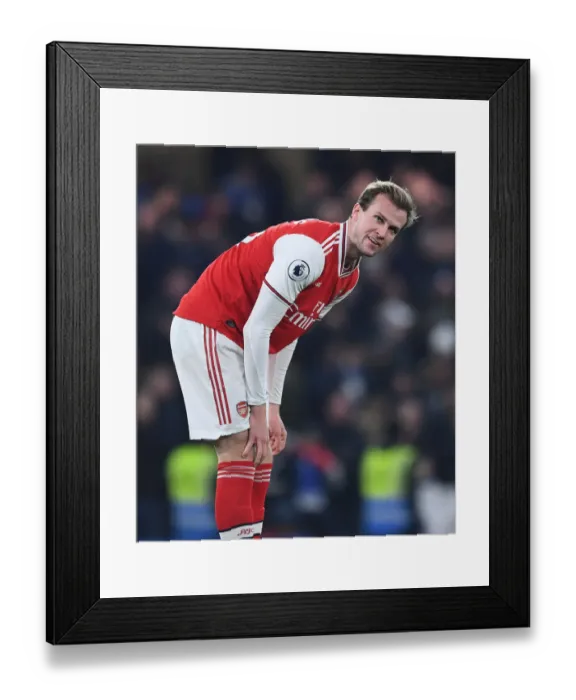 Framed Print : Clash of London Giants: Premier League Showdown - Chelsea vs. Arsenal (2019-2020): Rob Holding in Action Framed Print : Clash of London Giants: Premier League Showdown - Chelsea vs. Arsenal (2019-2020): Rob Holding in Action