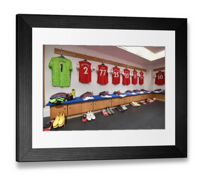 Framed Print : Arsenal's Unified Focus: Pre-Match Huddle Against Chelsea, Premier League 2019-2020 Framed Print : Arsenal's Unified Focus: Pre-Match Huddle Against Chelsea, Premier League 2019-2020