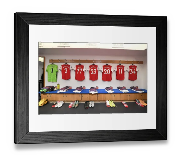 Framed Print : Arsenal's Unified Focus: Pre-Match Huddle vs. Chelsea, Premier League 2019-2020